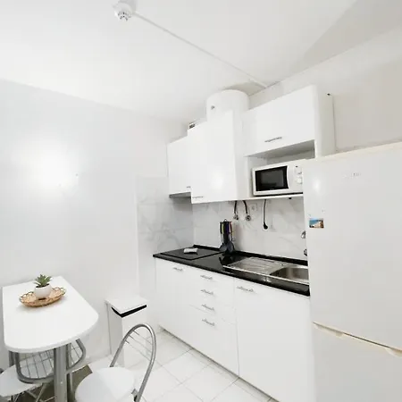 Apartamento T1 A Poucos Metros Do Centro E Praias Apartment Albufeira